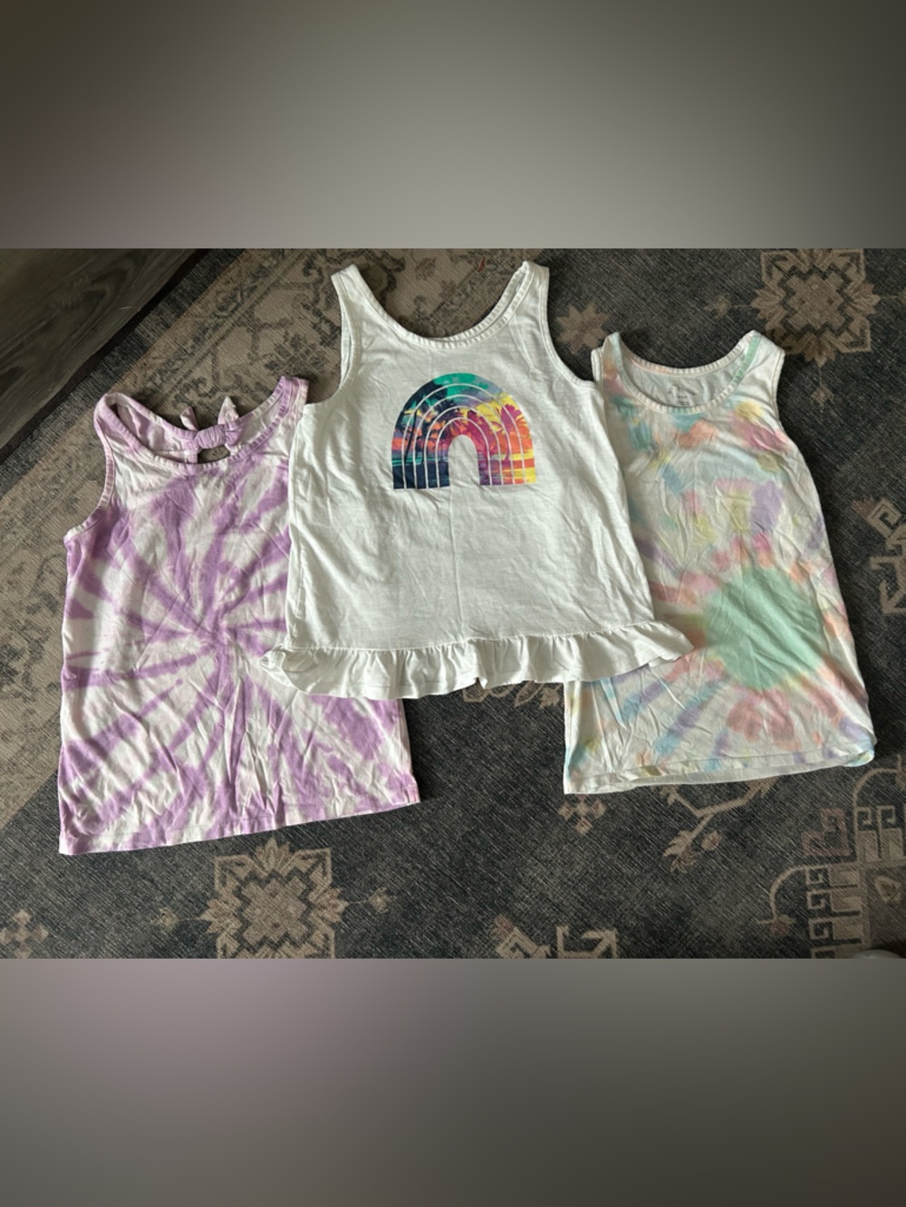 Colorful tank top bundle